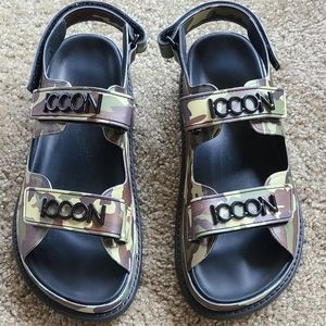 ICCONIC Dad Sandals